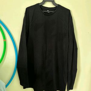 Black Long Sleeved Tshirt