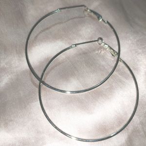 Classy Hoop Earrings For Girls And Women