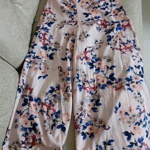 Cute Fashionable Floral Print Long Plazo