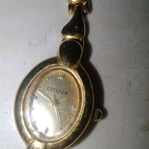 Golden Thin Watch For Ladies Girl