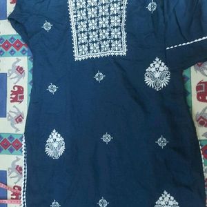 Girl kurta With Embroidery