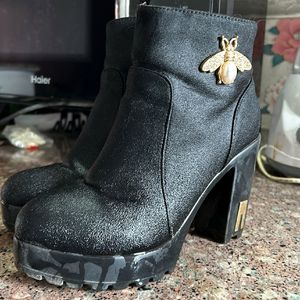 Black Heel Boots