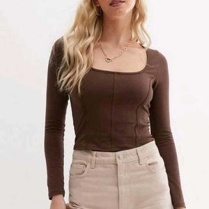 Brown top