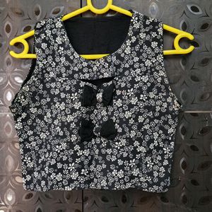 Black Floral Crop Top