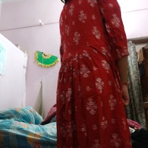 Red And White Kurti