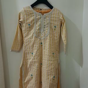 Kurta Set With Gotta Patti And Tread Work