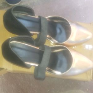 Golden Heel Wedges