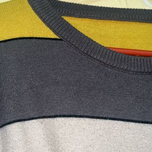 Cozy Multicolor Sweatshirt