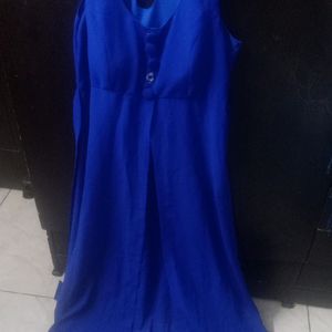 Stylish Padded Blue Dress Front Cut