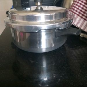 Prestige Popular 6l Deep Pan Aluminium