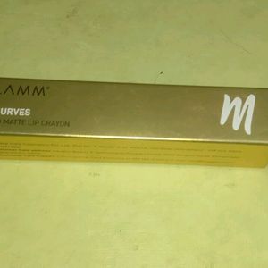 Myglamm Moisturizing Matte Lip Crayon