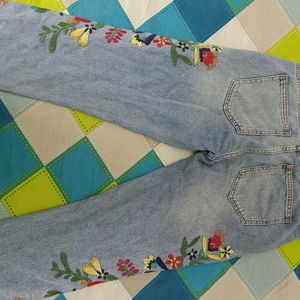 Zara Trendy Floral Denim High Quality -size 28