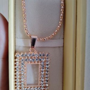 ROSE GOLD PREMIUM NECKLACE