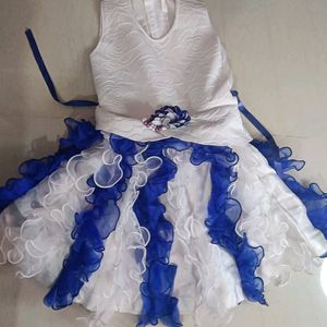 Girls Clothing