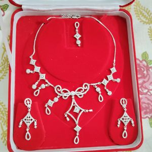 Beautiful Imitation Silver Jewellery Set