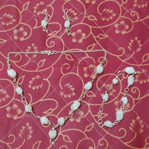 White Stone Necklace, Earing And Bracelet Set