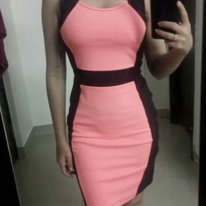 Pink bodycon dress