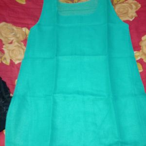 Short Kurti