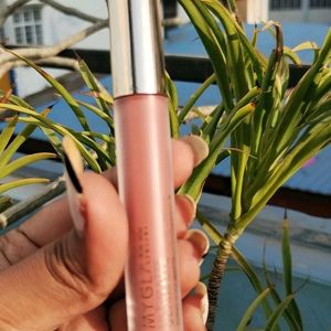 MyGlamm Ultimatte Long-Stay Matte Liquid Lipstick