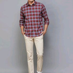 INDIAN TERRAIN Men Checked Slim Fit Casual Shirt