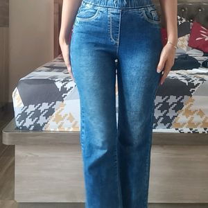 Trendy High Rise Blue Slim Jeans For Women