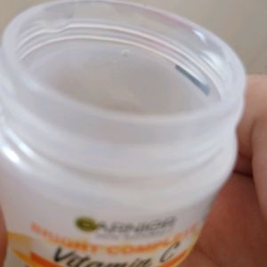 Garnier Vit C Serum Gel