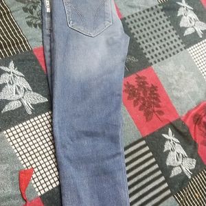 Very Nice Jean's And Quality