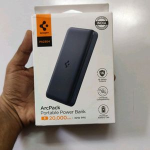 Spigen Original 30w 20000mah Power Bank