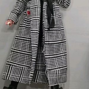 New Korean Black And White Stripped Long Coat