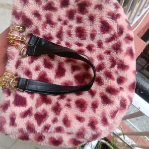 Leopard Print Bag In Pink Colour