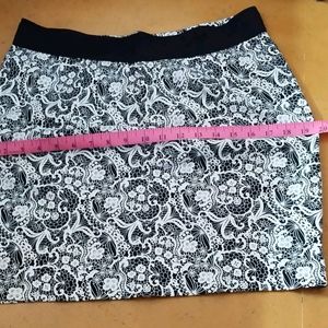 Black White Printed Mini Skirt