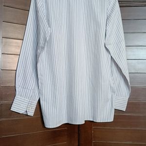 Louis Philippe Men Off White Stripe Cotton Shirt