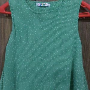 Vibrant Girls' Top – Stylish & Fun(Like NEW)