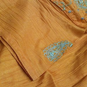 Embroidery 🧡🍊 Orange Kurti