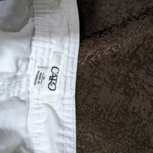 WHITE  34 INCHES and 3/4 TROUSER CASUAL