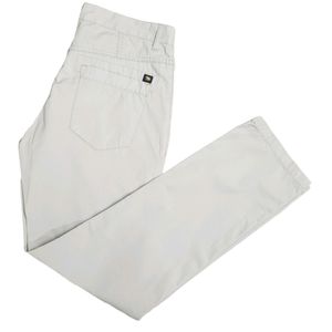 UrbanRanger Grey solid Slim Fit Casual Pant