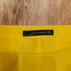 ZARA Yellow Hippe Hipster