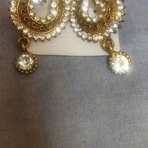 Party Earing