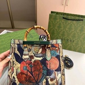 Gucci_GG_Diana_Python_Premium_Tote_Bag