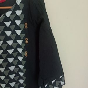 anvii Kurta - Size 34