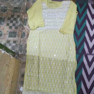 Women's Embroidery Kurti