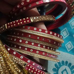 Offer If You WantMixed Old And New Bangles