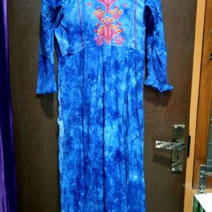 Blue Embroidery Kurti 🔷