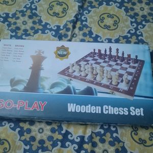 Amezing Wooden Chess Game Set