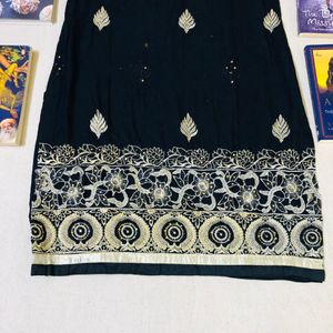 Black Embroidered Kurta ( Women )