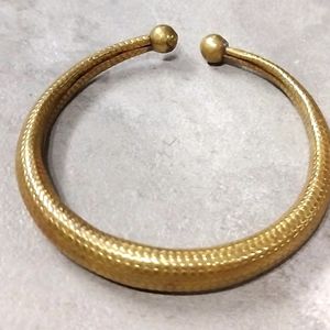 Artificial Bangle Gold Brass Colour