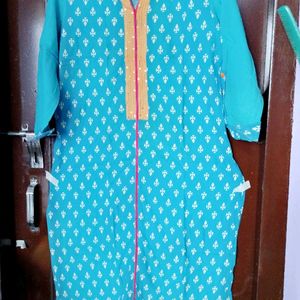 🩵🍊Beautiful Kurti🩵🍊