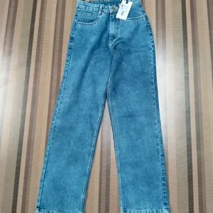 U-42 Size 26 Straight Women Denim Jeans