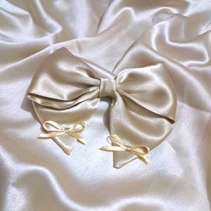 Vintage Bow