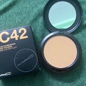 MAC NC 42 Studio Fix Compact